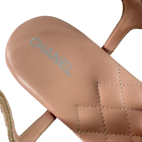 CHANEL Pink Quilted Leather Diamond Beach CC Quilted Thong Ankle Strap 37-7US - Picture 8 of 12